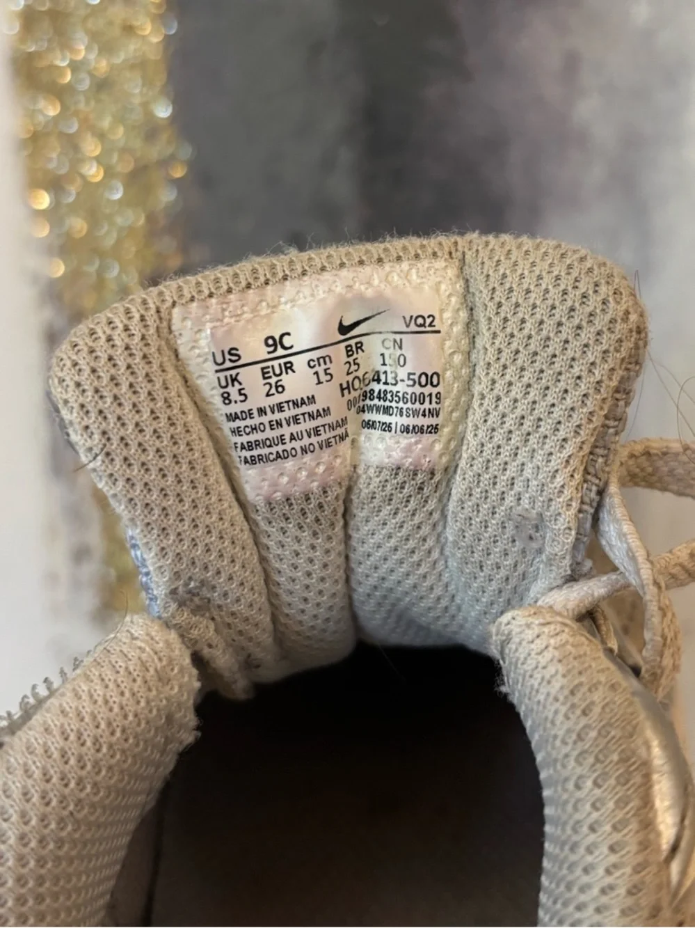 Nike | Kids Silver and White Lightweight Sneakers